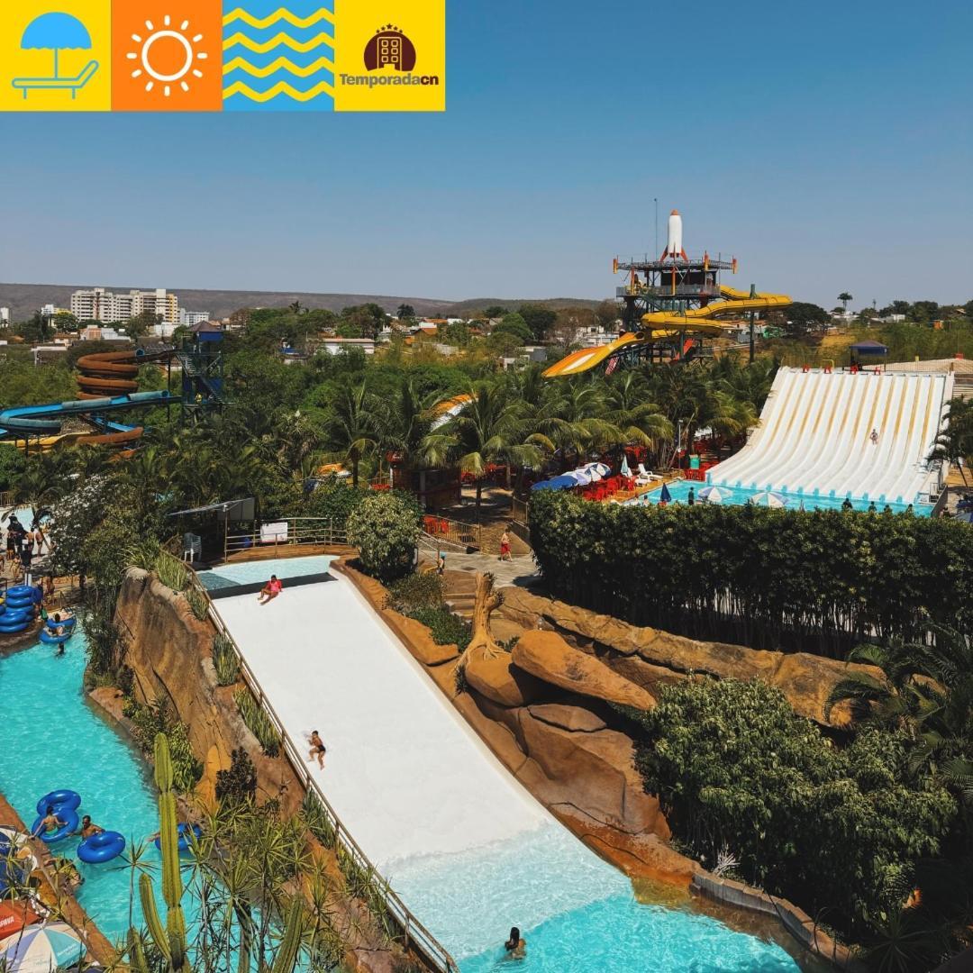 Piazza Com Acesso Ao Acqua Park - Gustavo Aparthotel Caldas Novas Esterno foto