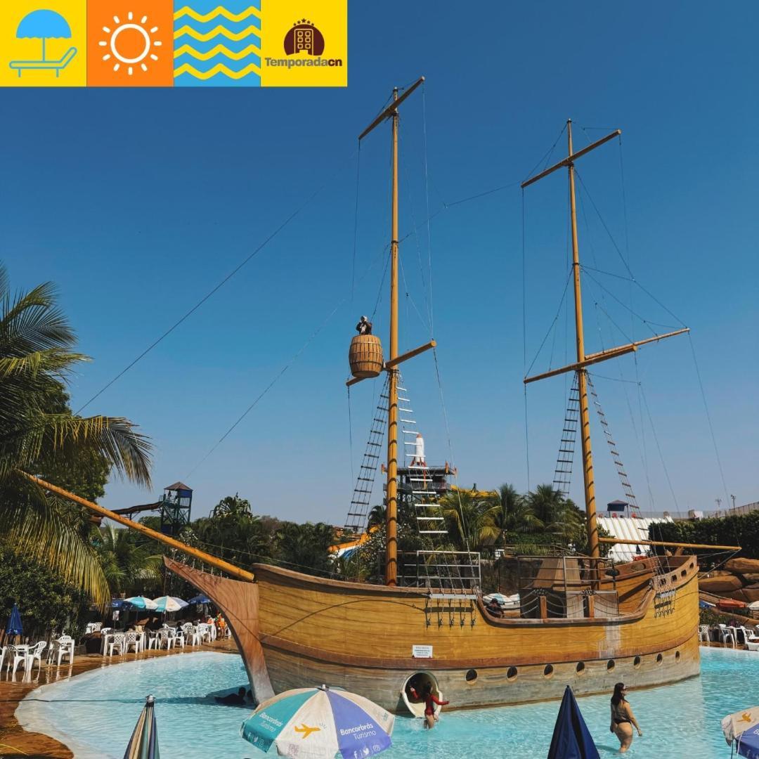 Piazza Com Acesso Ao Acqua Park - Gustavo Aparthotel Caldas Novas Esterno foto